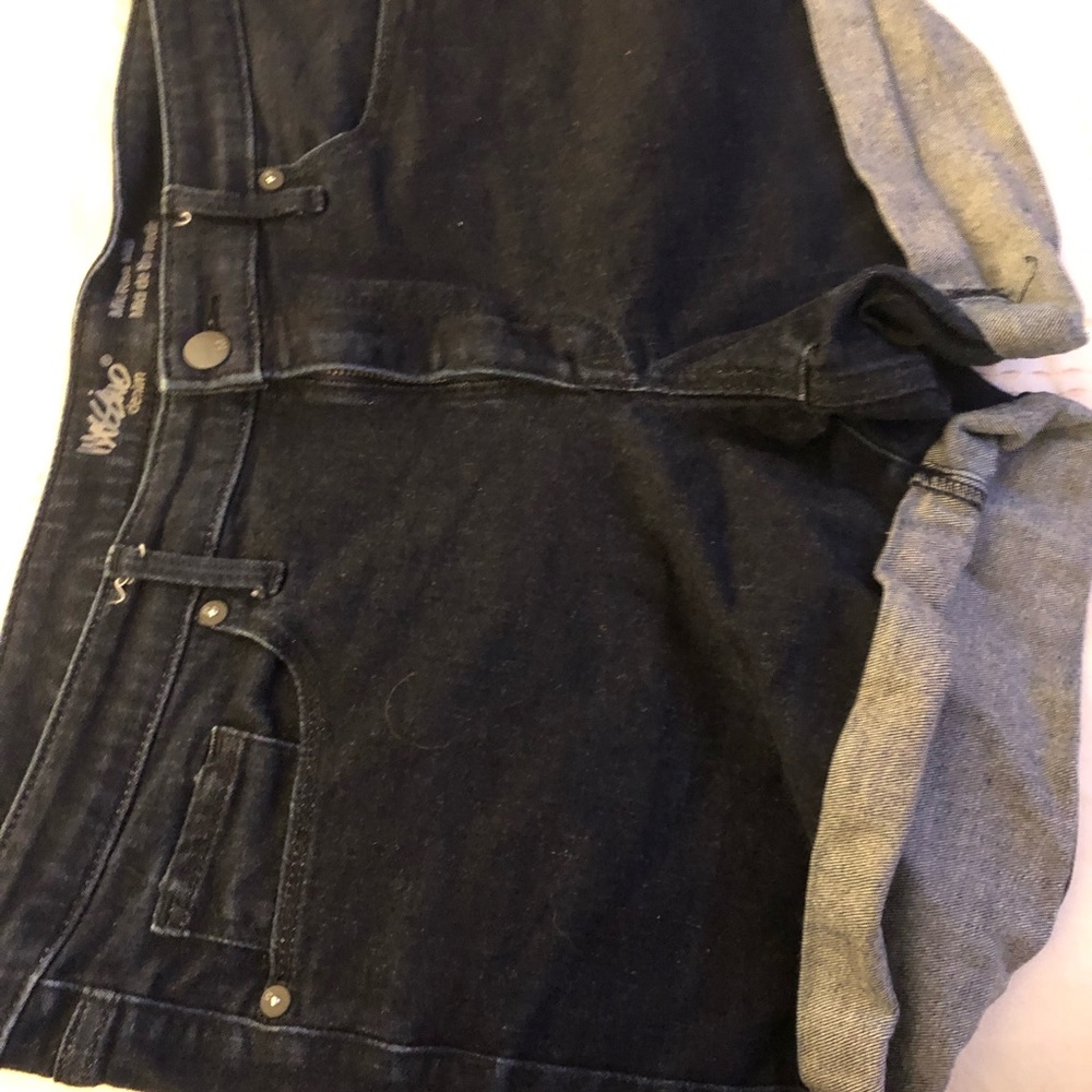 Ladies shorts